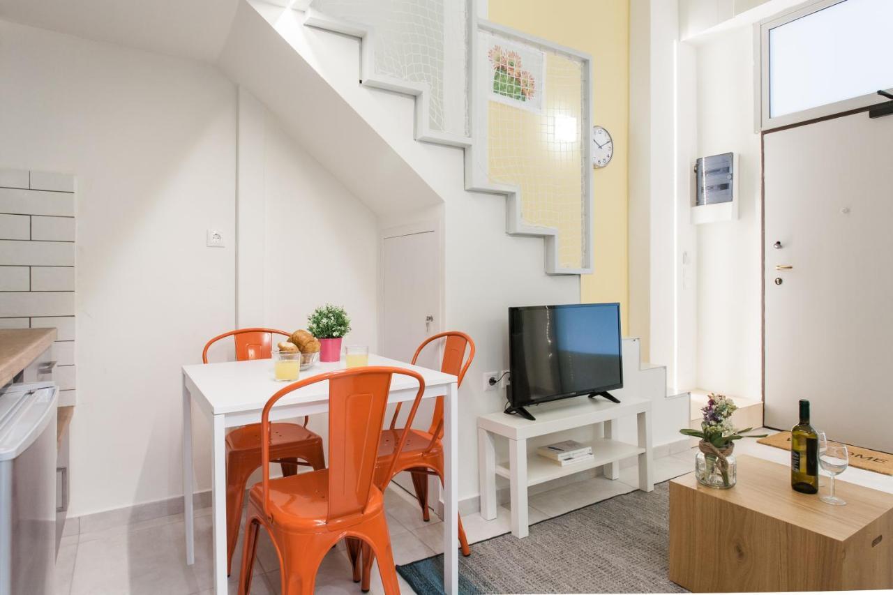 Relax In This Funky Loft Next To Metro! เอเธนส์ ภายนอก รูปภาพ